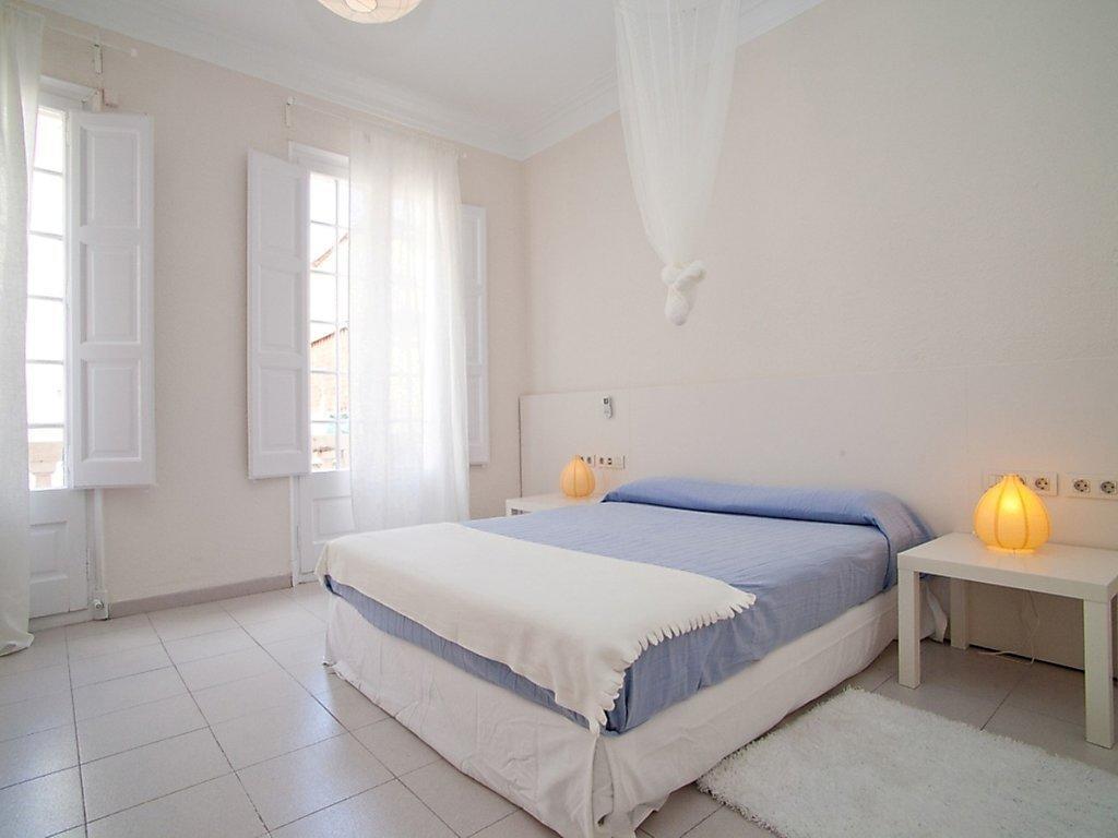 Apartment Sants-Les Corts Galileu By Interhome Barcelona Værelse billede