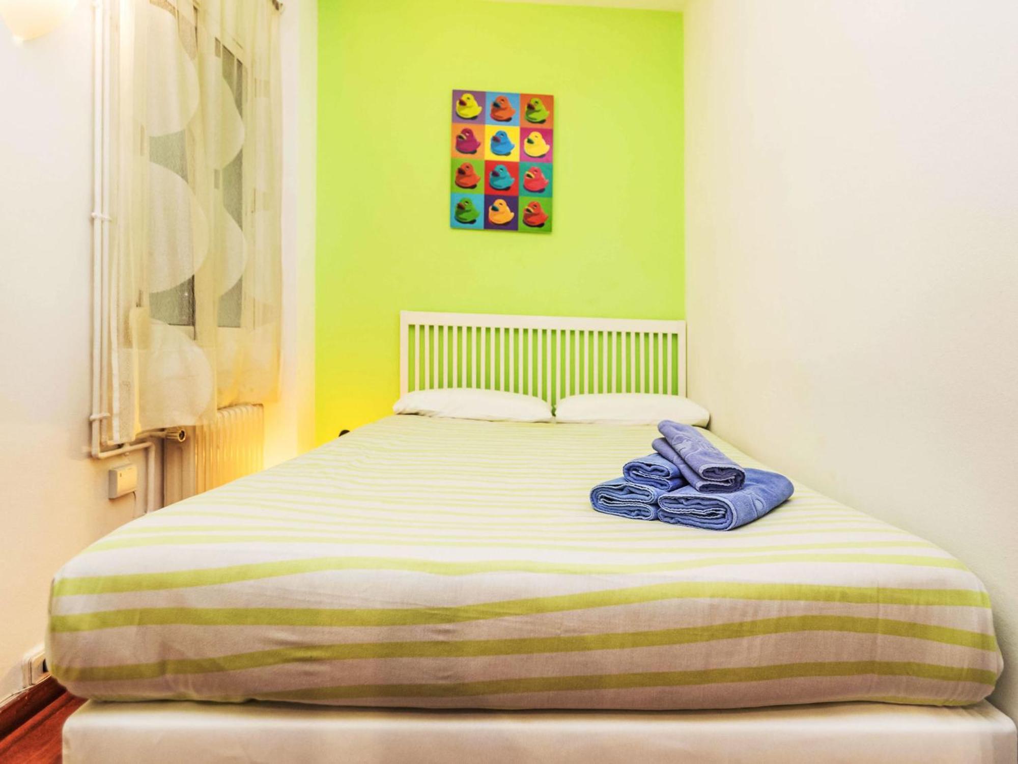Apartment Sants-Les Corts Galileu By Interhome Barcelona Eksteriør billede