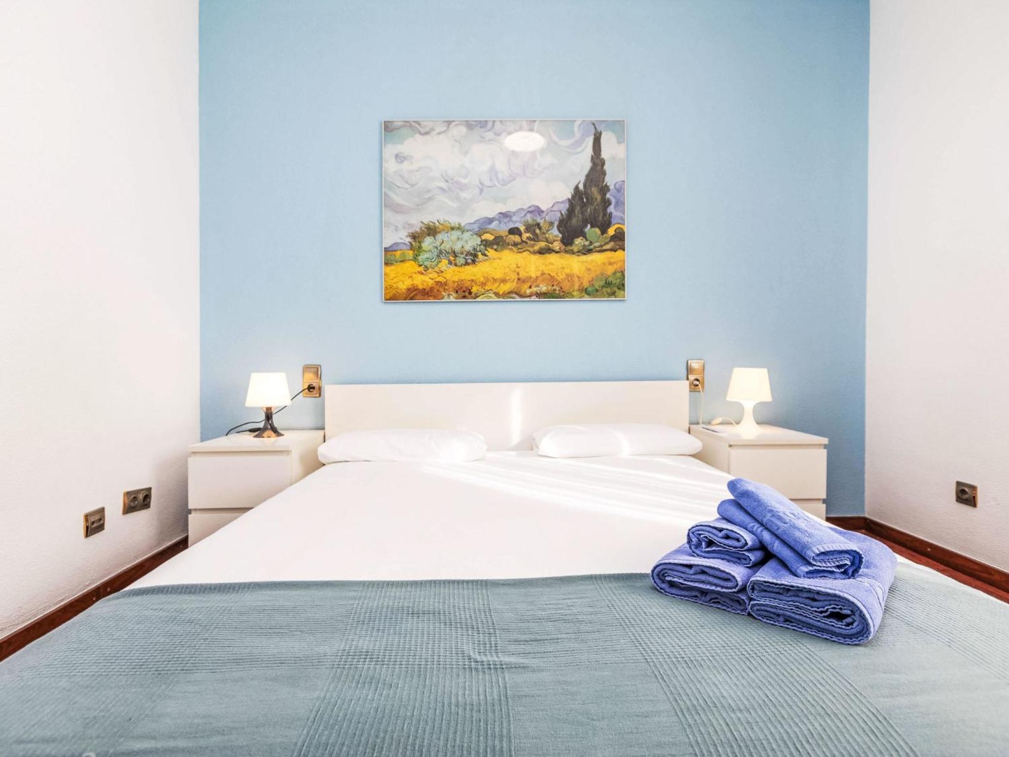 Apartment Sants-Les Corts Galileu By Interhome Barcelona Eksteriør billede