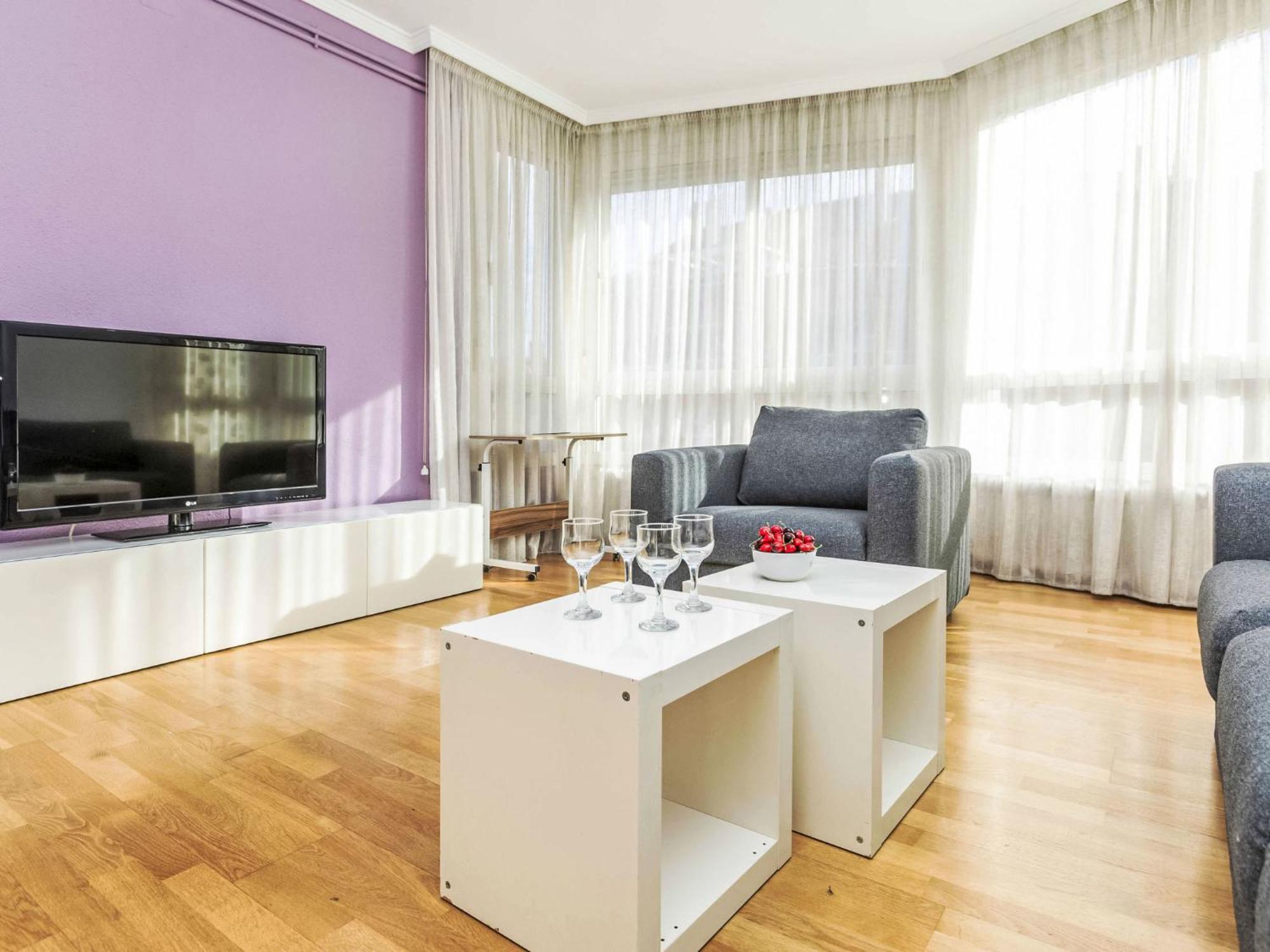 Apartment Sants-Les Corts Galileu By Interhome Barcelona Eksteriør billede